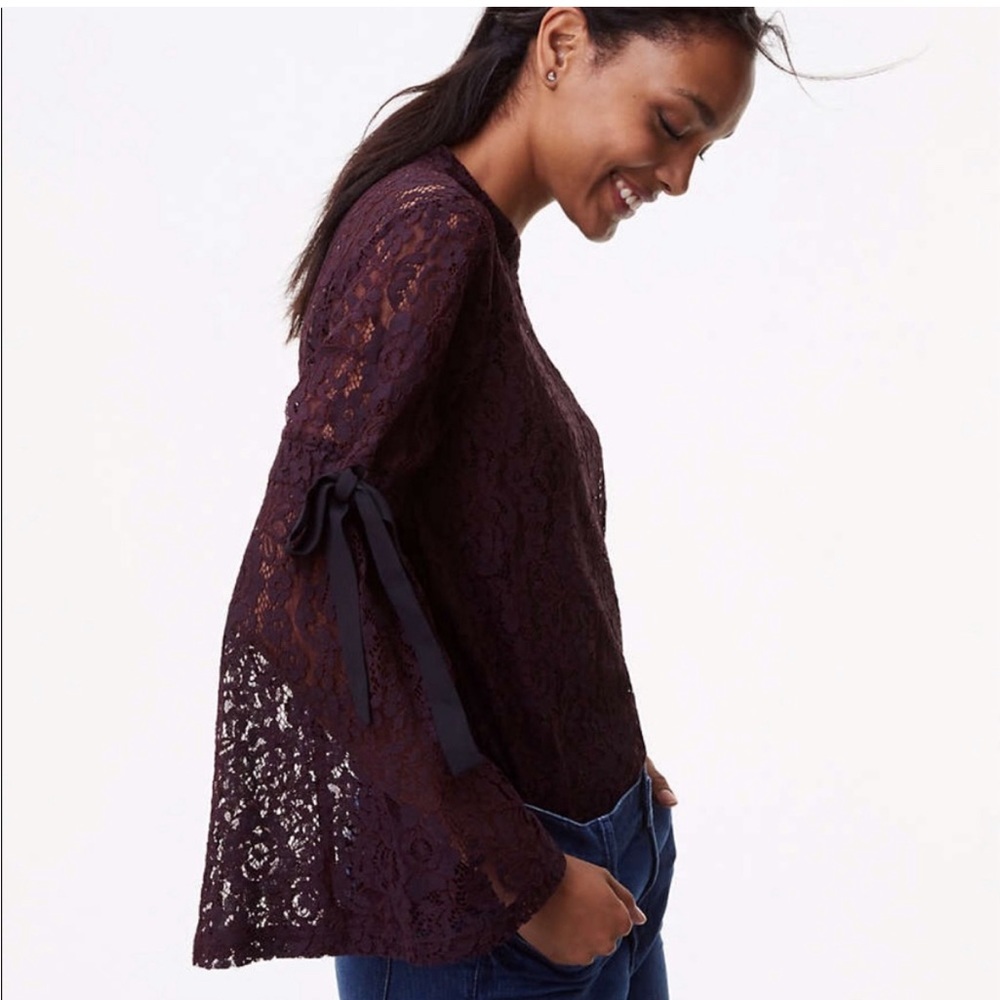 Loft tie lace top women’s